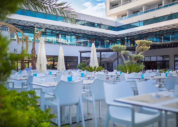 Numa Bay Exclusive Hotel